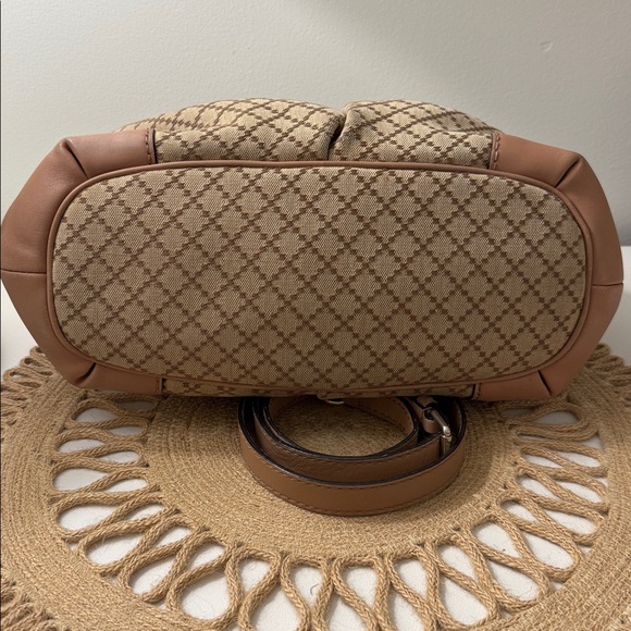 Gucci Sukey Diamanté Shoulder Bag with Crossbody Strap - Picture 3 of 6